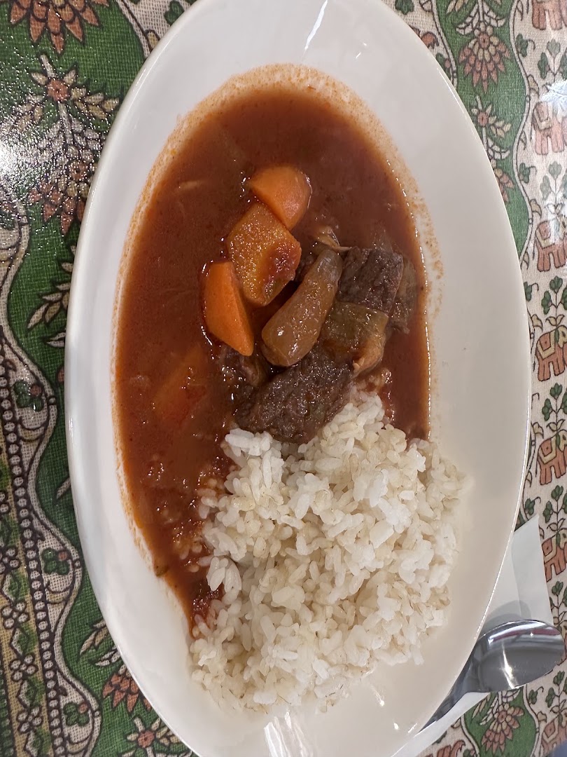 Cafe Anuvanda: appetizing photo of served food