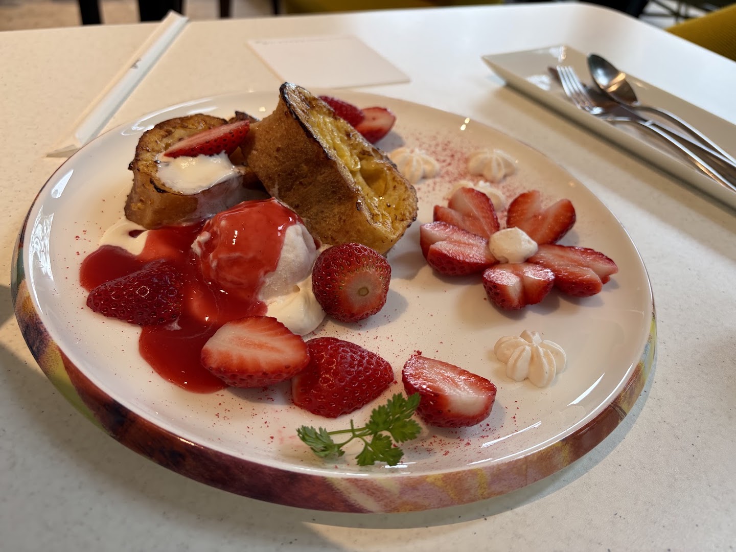 Gokan Parloir: appetizing and well-presented brunch dish