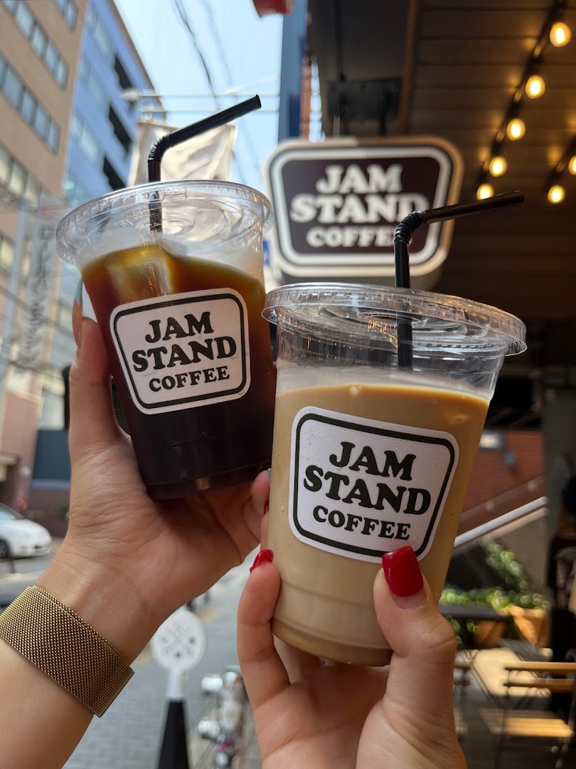 Jam Stand Coffee Shinsaibashi: clear branding and appealing drinks