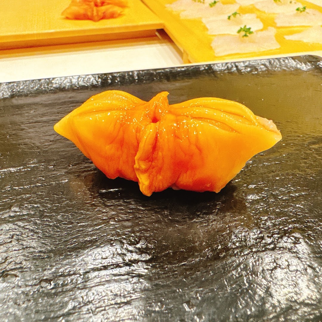 Matsuzushi: high quality appetizing sushi photo