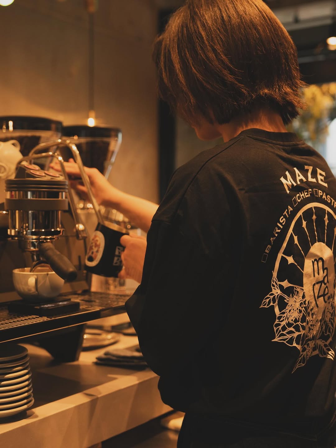 Maze Cafe Lab: professional shot of staff working