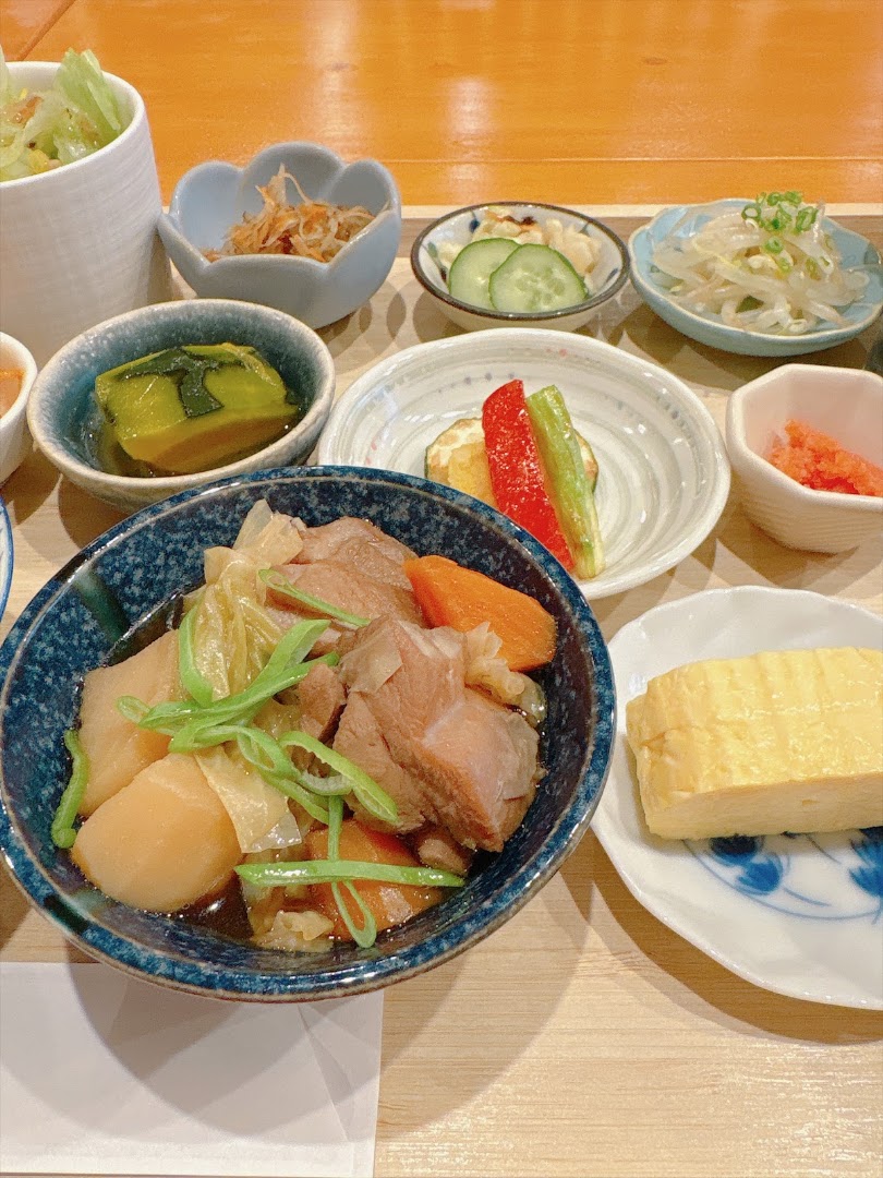 ONDO Obanzai & Cafe: appetizing photo of restaurant meal