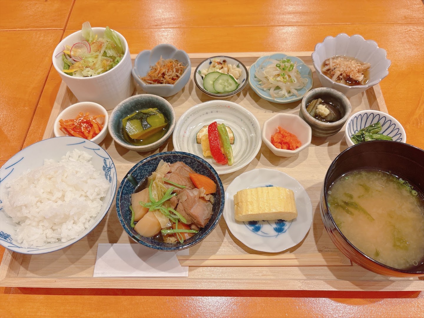 ONDO Obanzai & Cafe: appetizing, high-quality food presentation