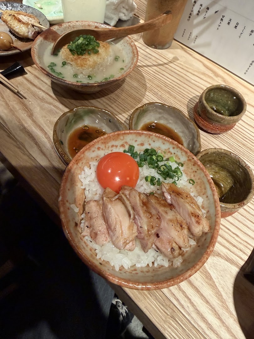 Yakitori Unaru: appetizing food photography