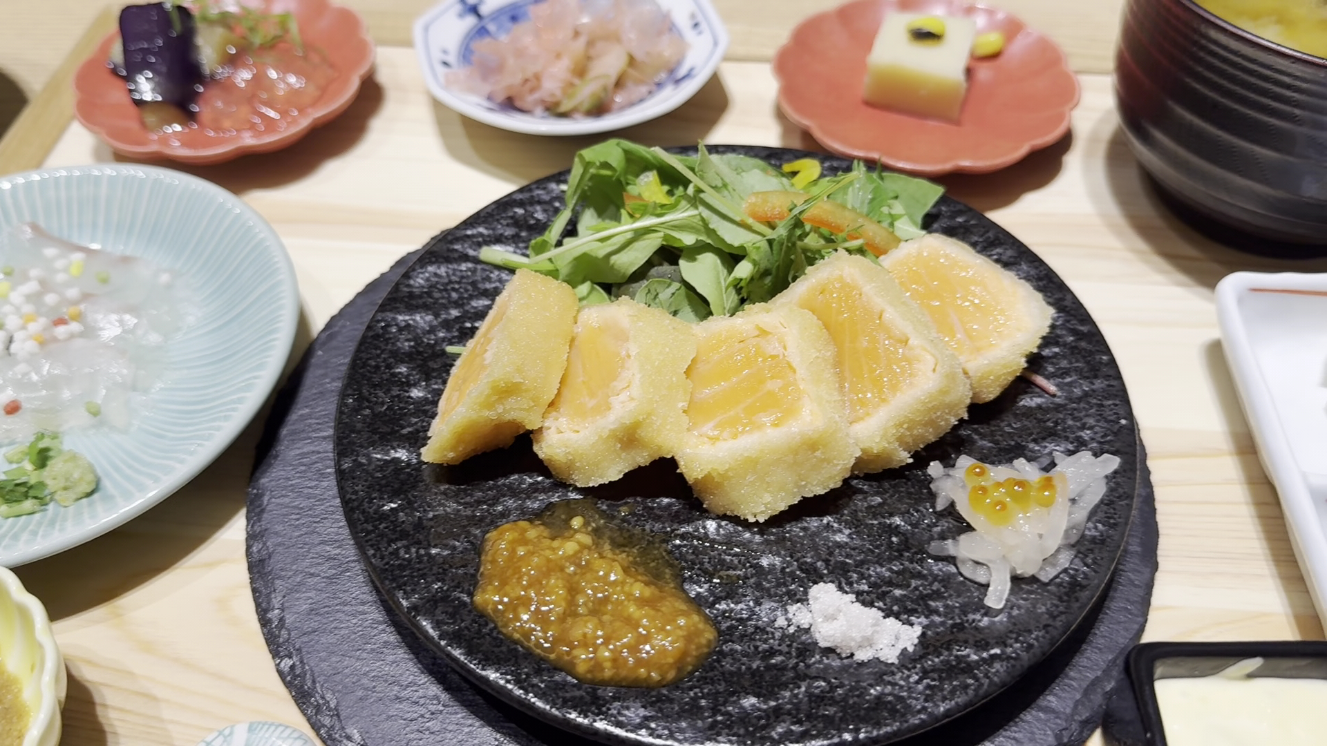 Zōjirushi Shokudō Umeda: appetizing, high-quality food photography