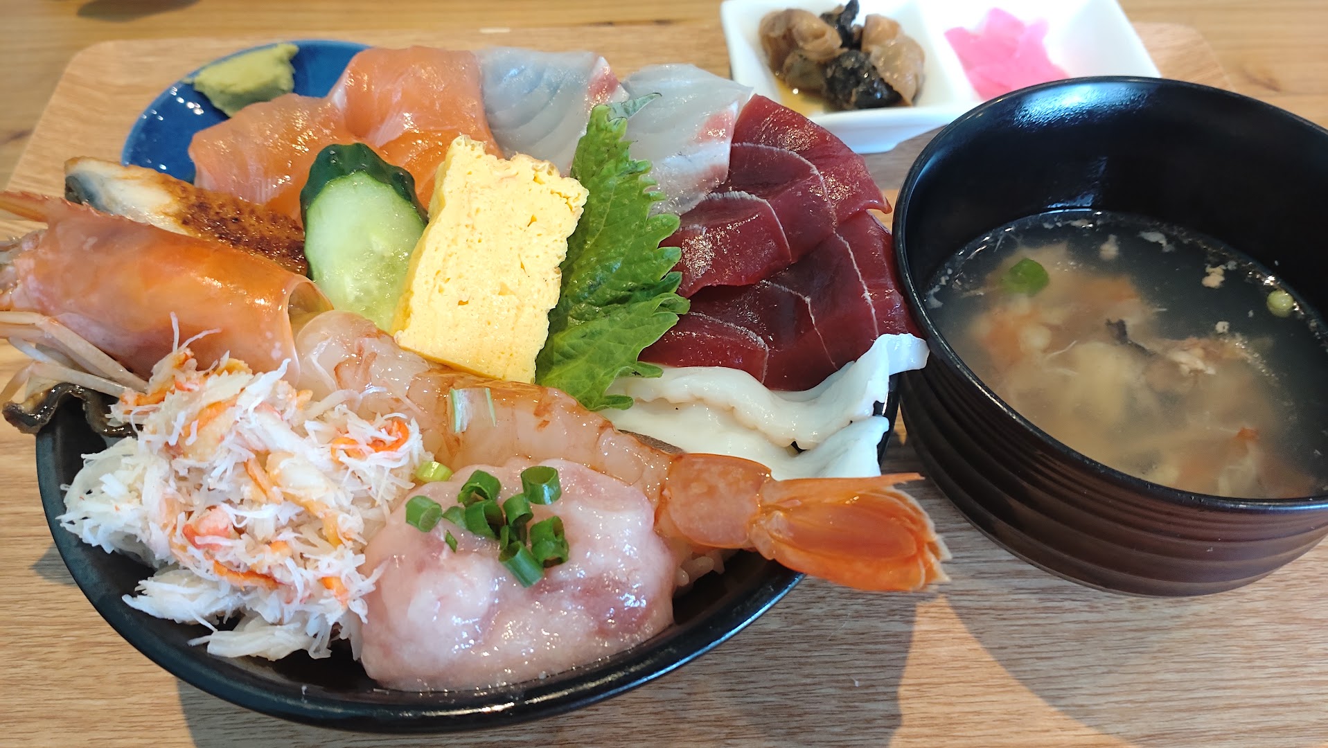 Ichiwa Meshi: appetizing photo of fresh food
