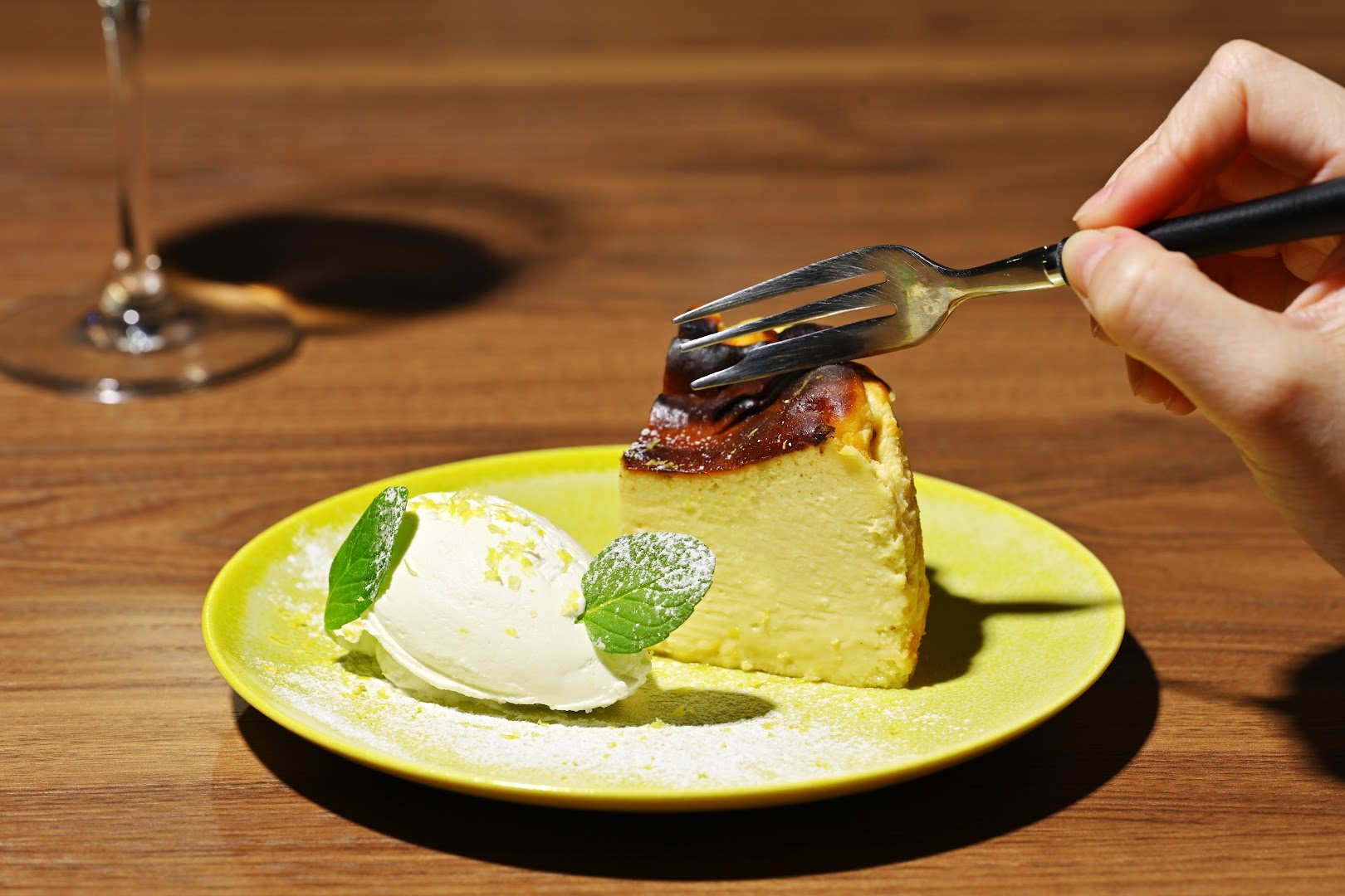 nomeL Bakery Ura Lemon: appetizing, high-quality food photography