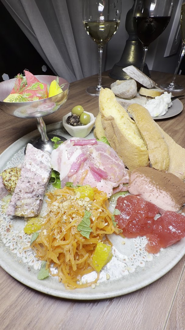 nomeL Bakery Ura Lemon: appetizing, high-quality food photography