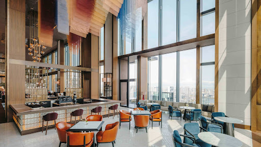 Fairmont Tokyo: high quality hotel interior shot