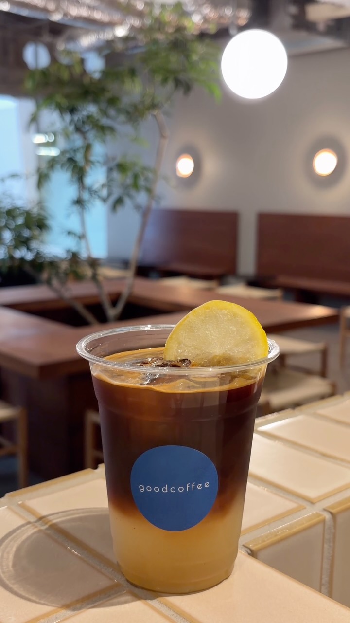 Good Coffee Aoyama: high quality, appealing product photo