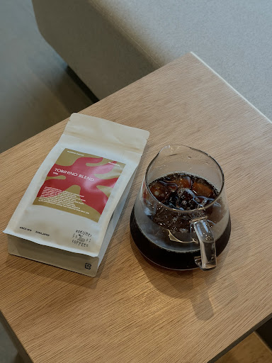 Rokumei Coffee Musashi-Koyama: high quality product photography
