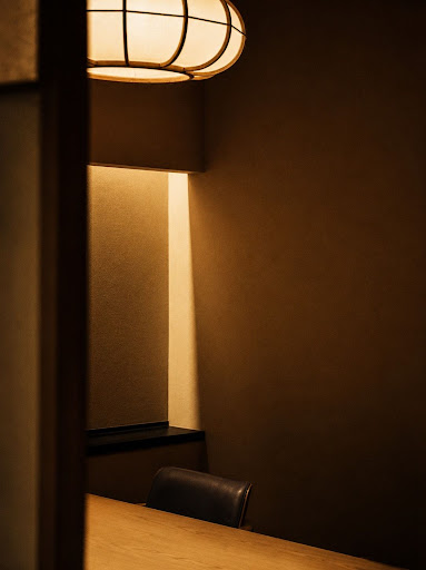 Shima Oden MIKE: atmospheric and professional interior shot