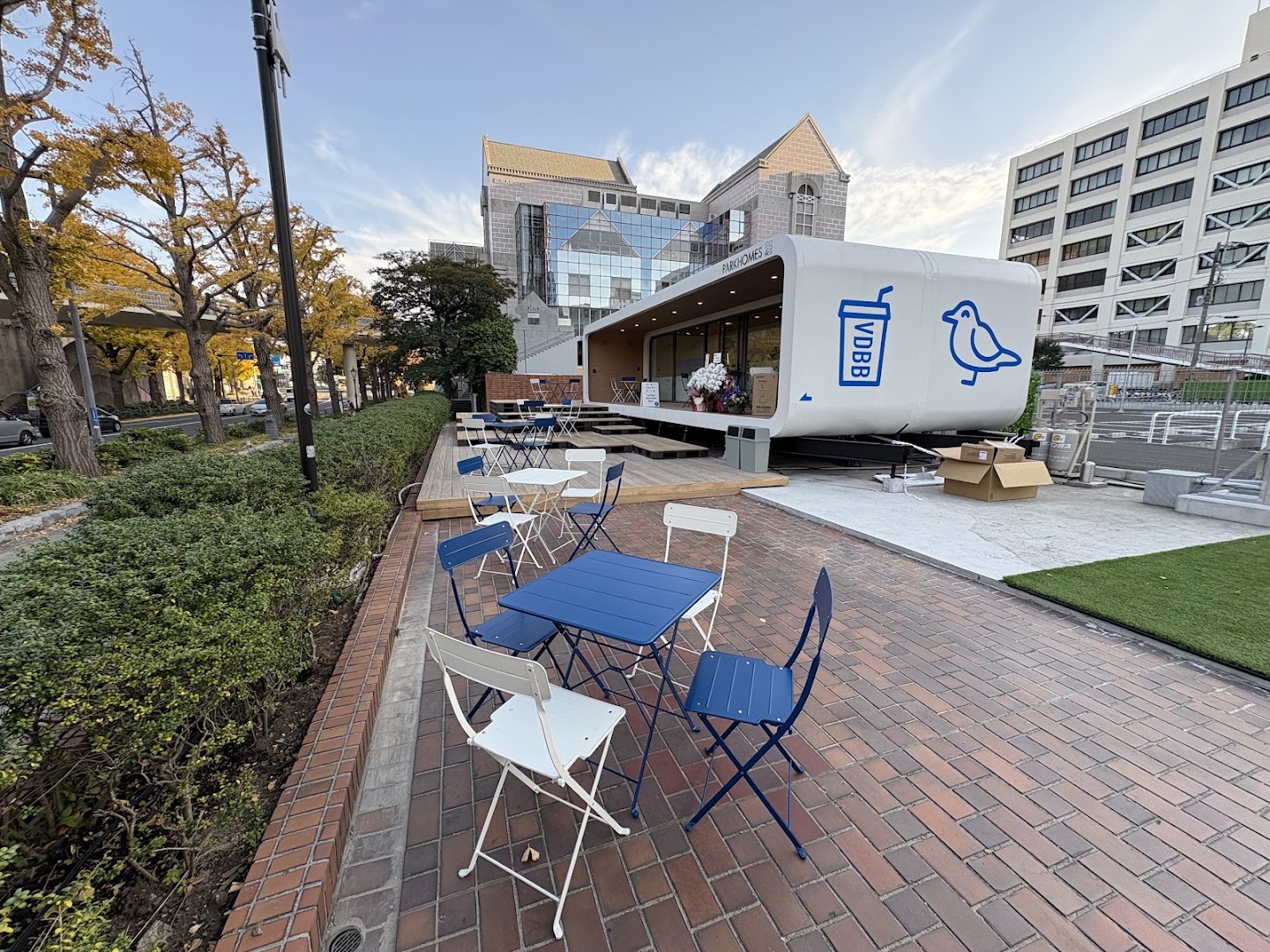 VISITORS DOCK | Brew & Blend: clear exterior shot of venue