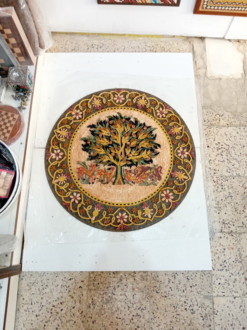 Arabella Workshop for Mosaics: clear photo of shop product