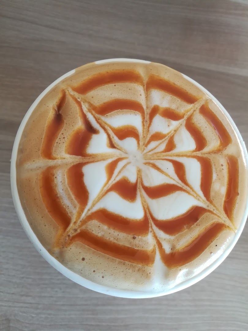 Cortado Coffee House: appetizing latte art photo