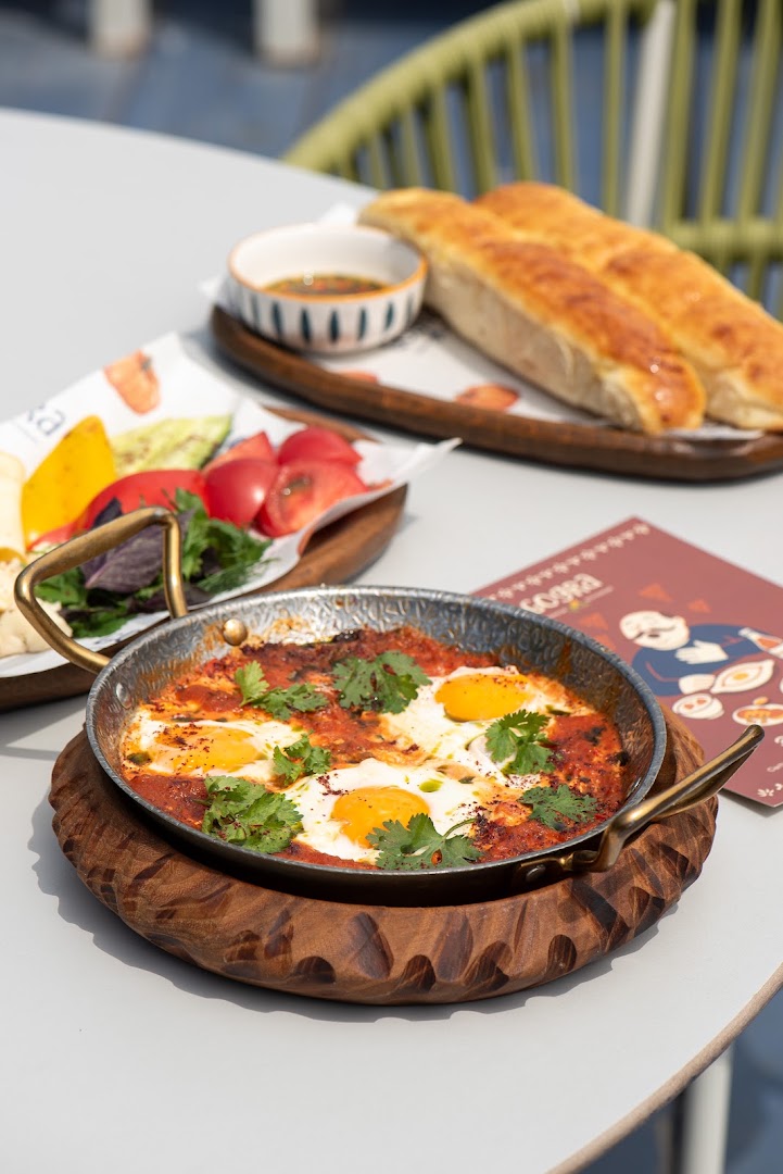 Gogra: appetizing, high-quality food photography