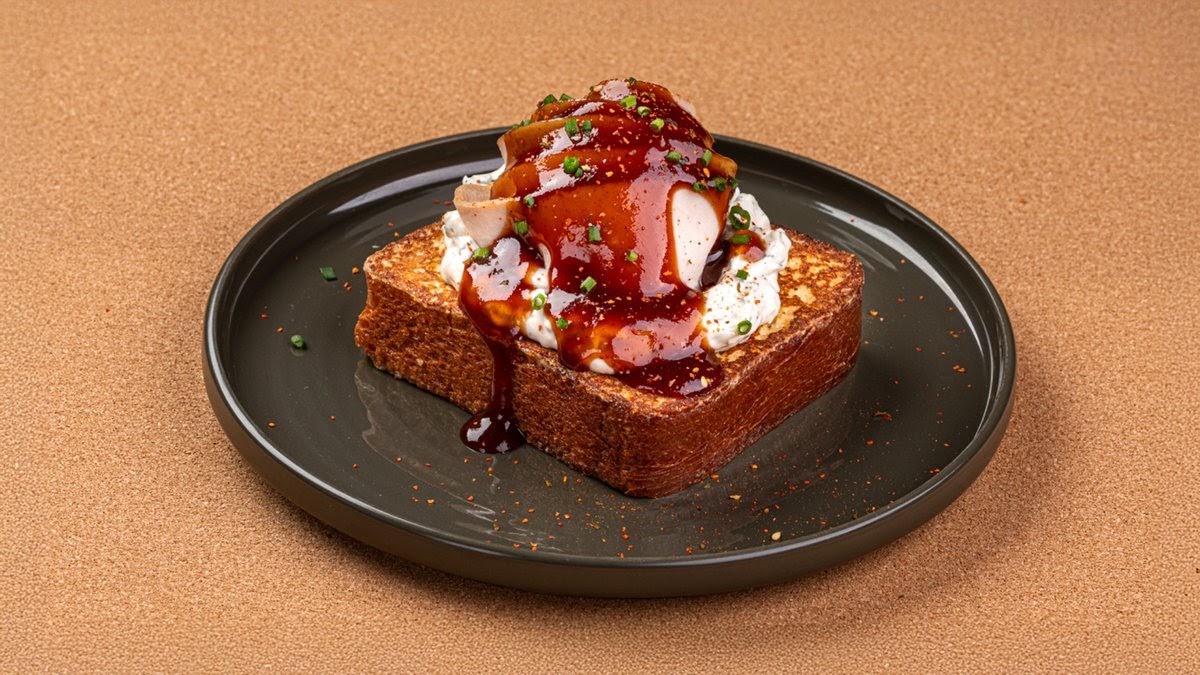Solid: high quality professional food photography