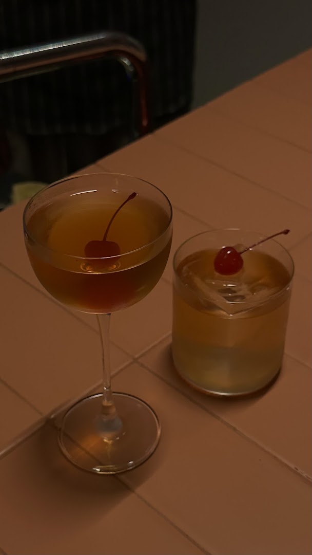 The Line: high quality photo of drinks