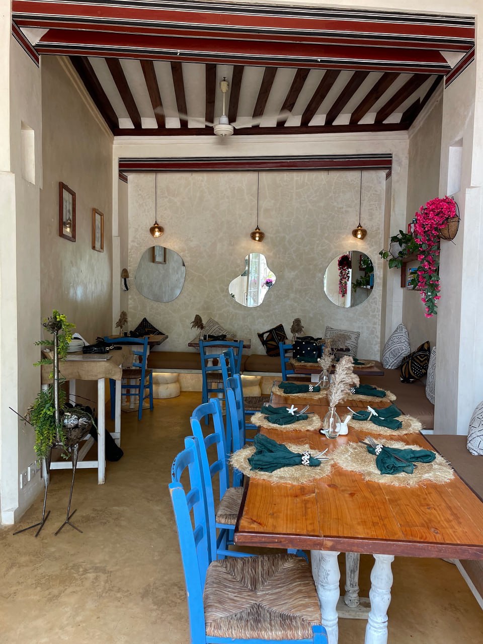 Koa Lamu: attractive and clean interior shot