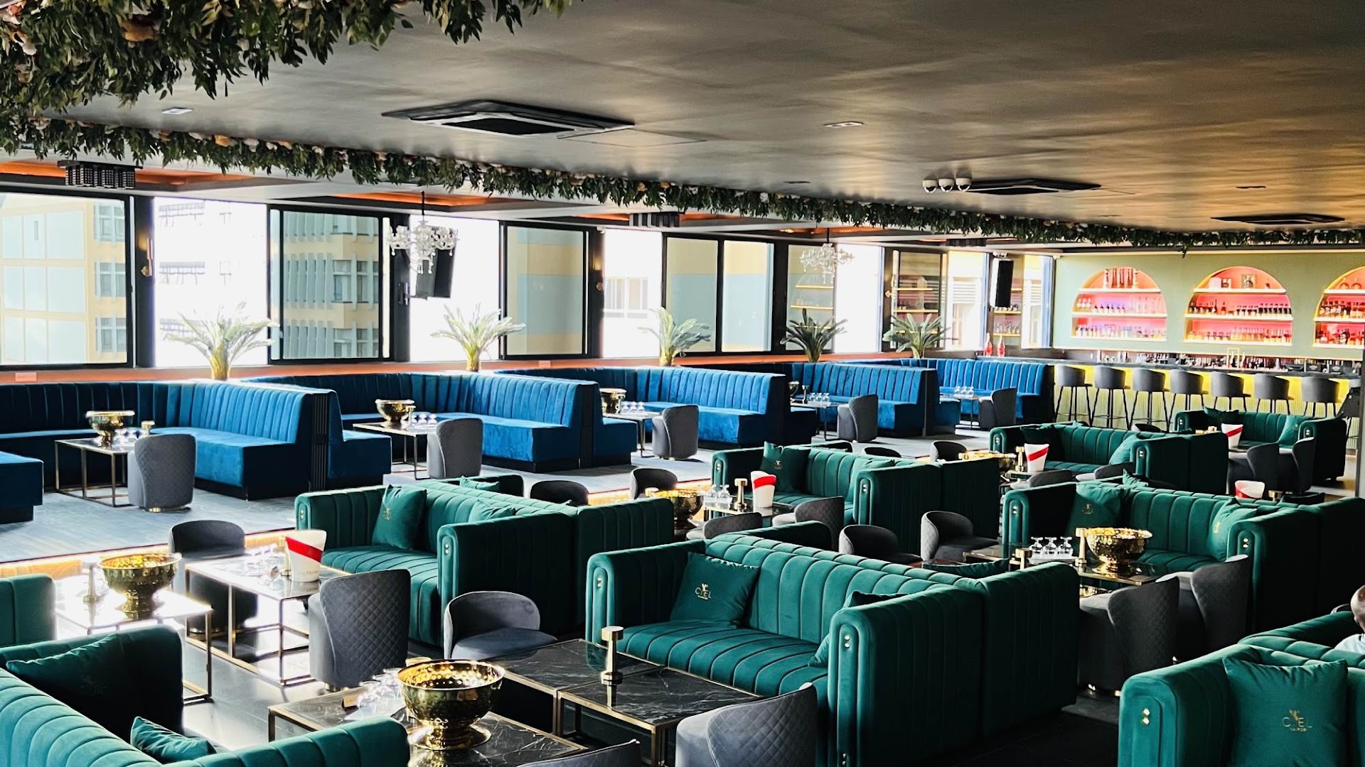 Ciel Lounge: high quality interior atmosphere shot