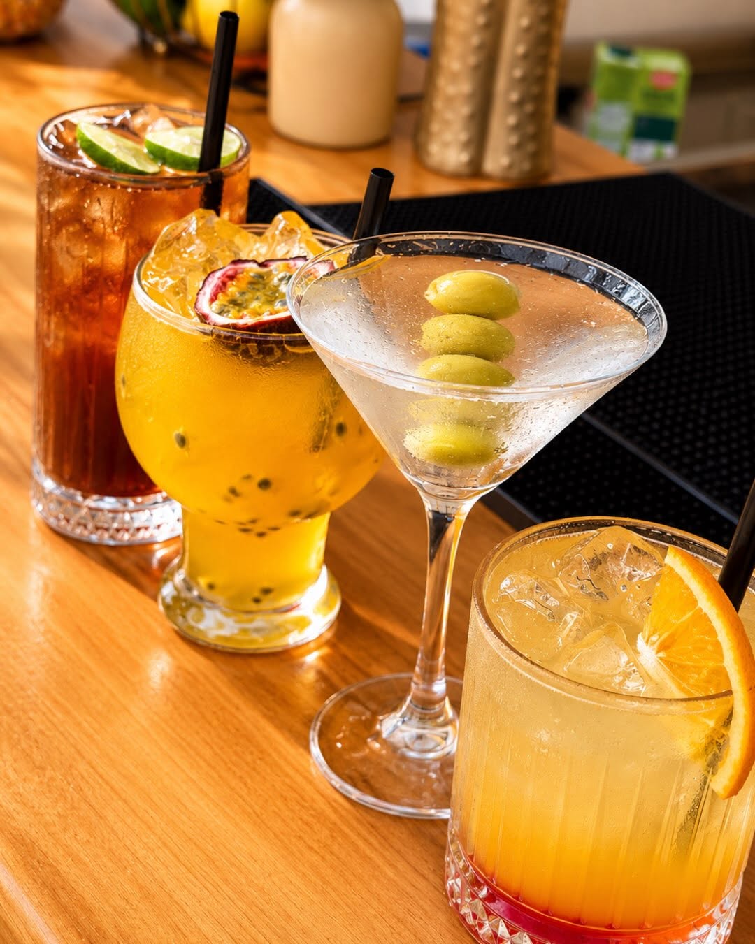 Guacca: high quality professional cocktail photo