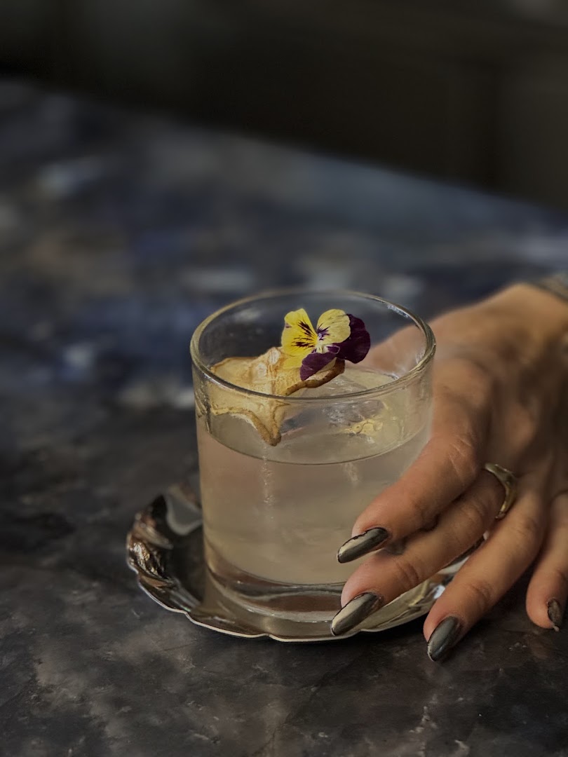 Jekyll & Hyde: professional, high-quality cocktail photography
