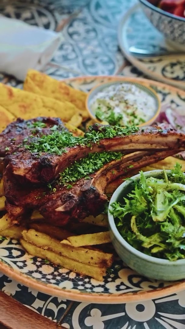 Mythos Taverna: appetizing, high-quality food photography