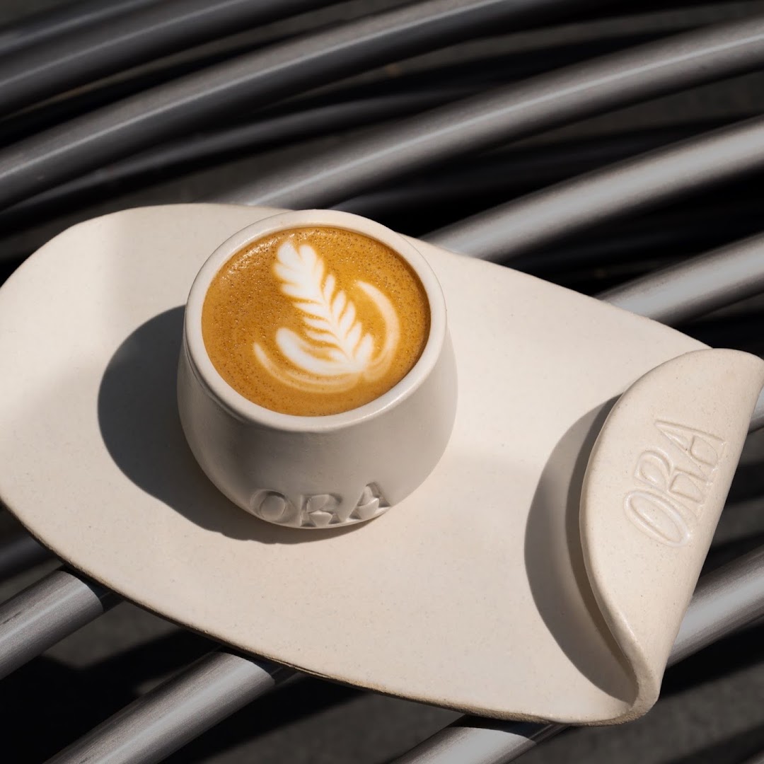 ORA Cafe: high quality, professional product shot