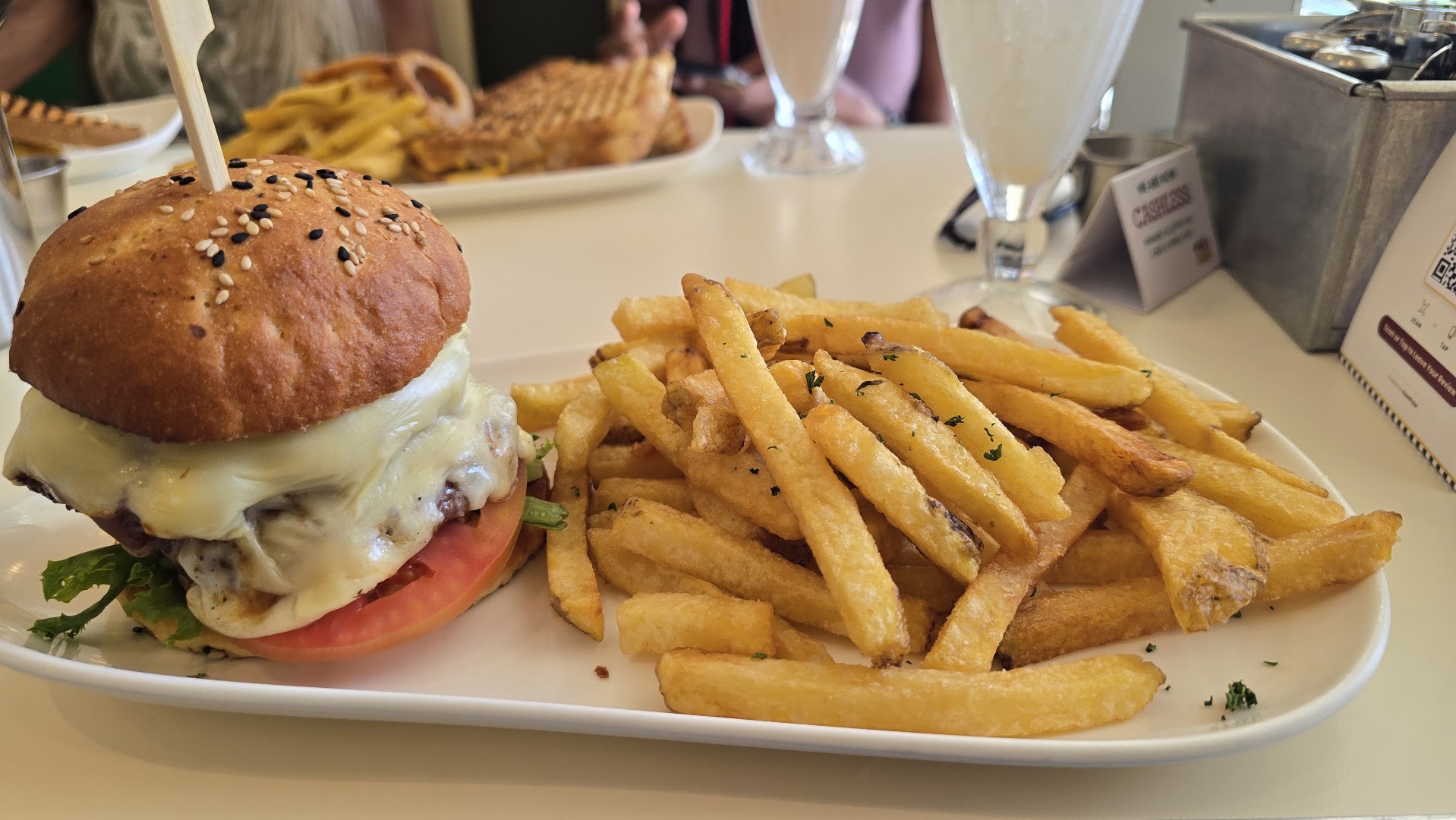 Pop's Diner: appetizing photo of restaurant food