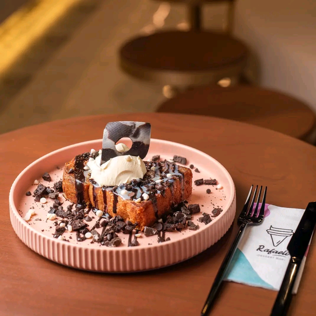 Rafaelo Dessert Bar: appetizing, professional food photography