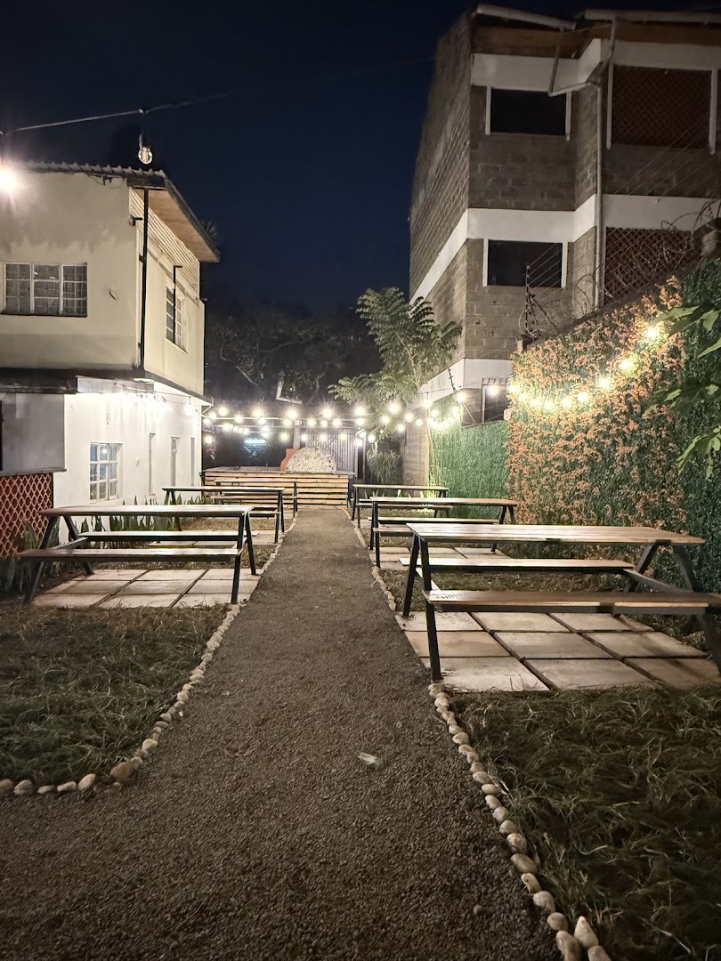 The Pizzeria: inviting outdoor seating area