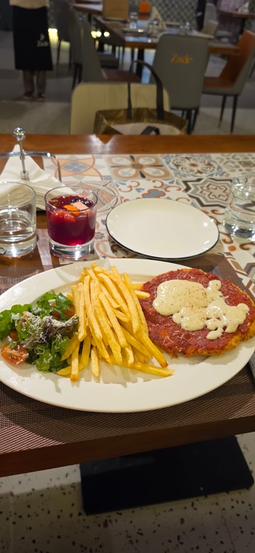 Zade Arabic Kitchen & Bistro: appetizing food photography