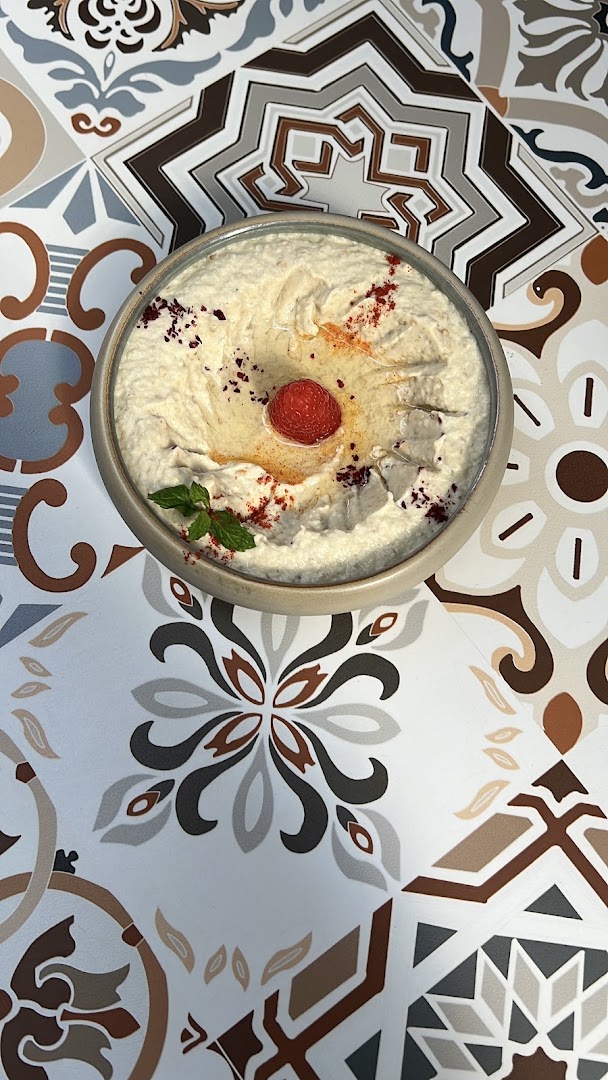 Zade Arabic Kitchen & Bistro: appetizing food photography