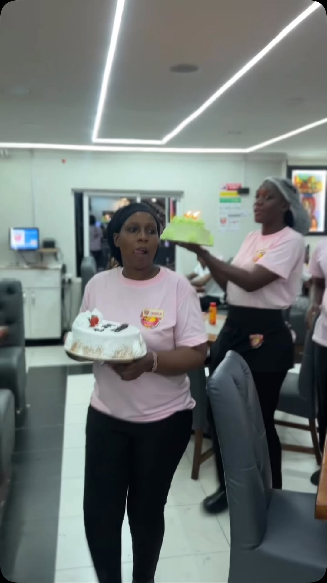 Nacity Restaurant: staff serving birthday cakes