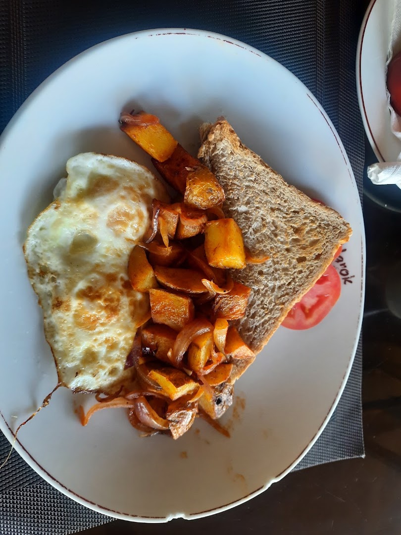 Narok Coffee House: appetizing photo of breakfast meal