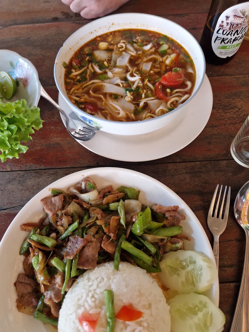 Ma Ma Alex Restaurant: appetizing photo of restaurant food