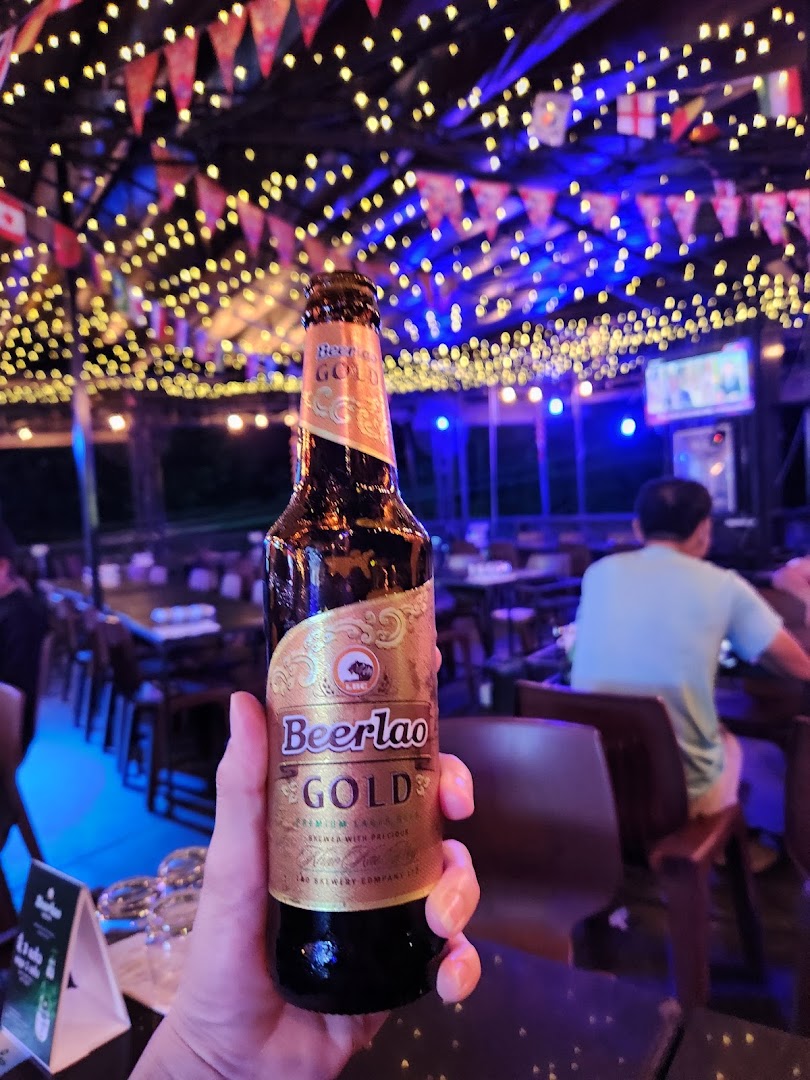 Corebeer Pakse: venue atmosphere and product