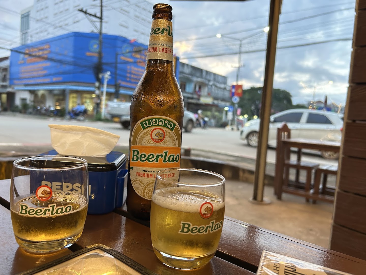 Sabaidee Pakse Restaurant: appetizing photo of restaurant drinks