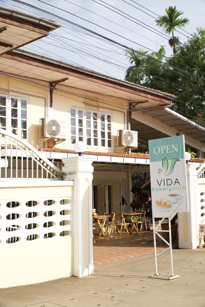 Vida Bakery Cafe: clear exterior view of venue