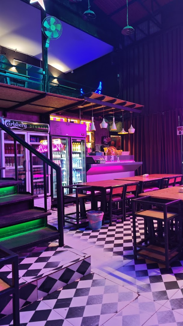 View Bar: venue atmosphere and interior