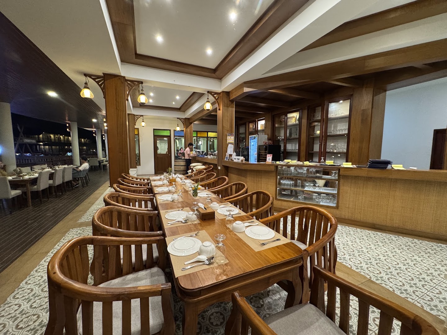 Phubarn Terrace Cafe: clear, professional interior atmosphere shot