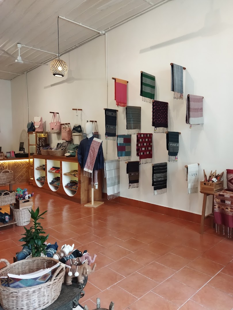 Ock Pop Tok Lifestyle Vientiane: clear shop interior and products