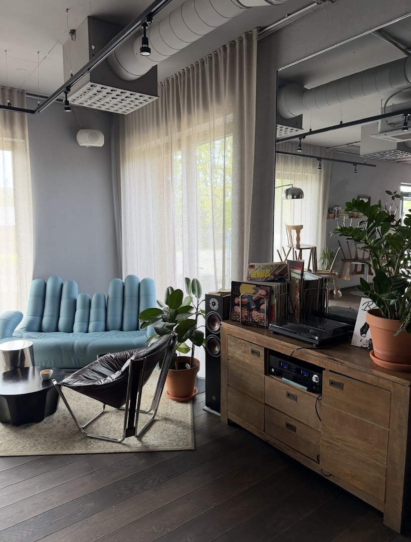 Stacija Vaivari Kitchen: attractive and clean interior shot