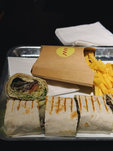 Jawws: appetizing photo of restaurant food