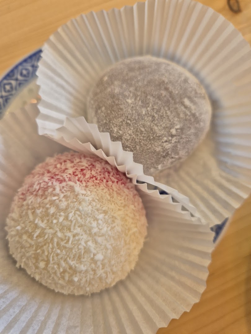 Riis: appetizing photo of restaurant food