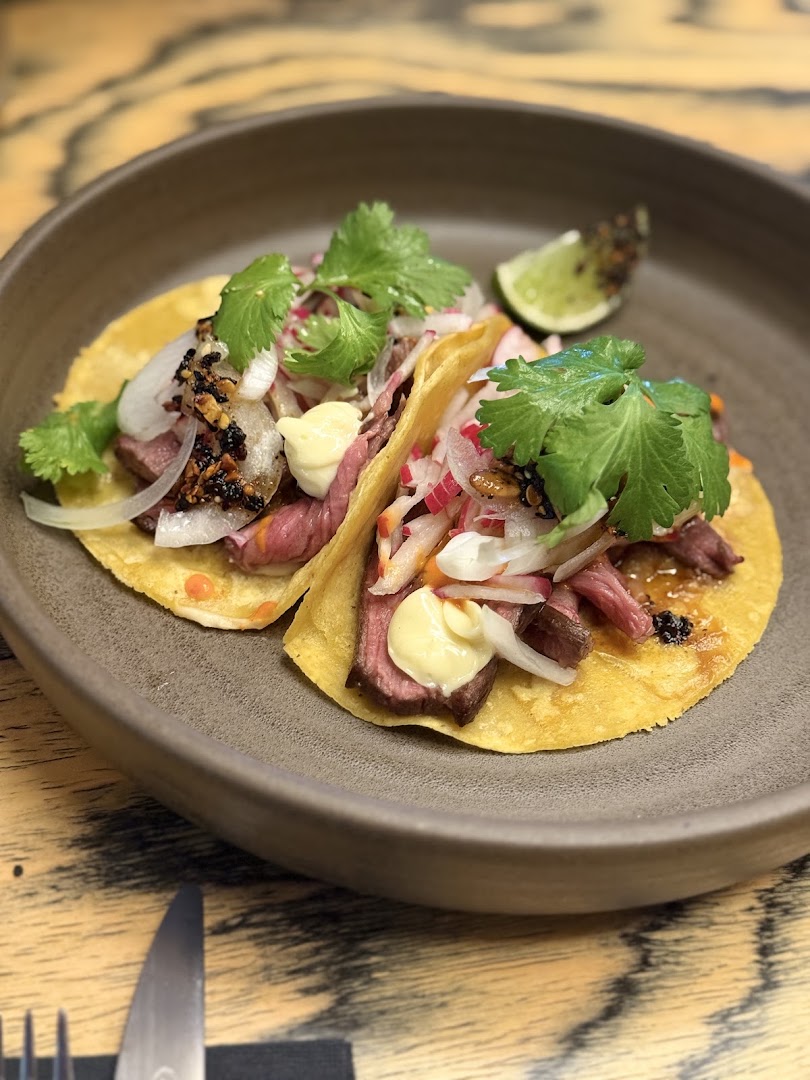 Ancho: appetizing, high-quality food photography