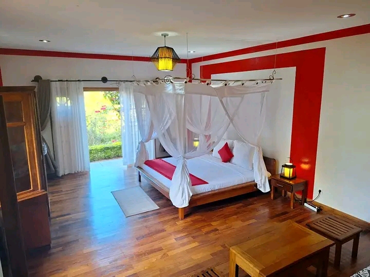 Andasibe Cyperus Hotel: clear photo of hotel room