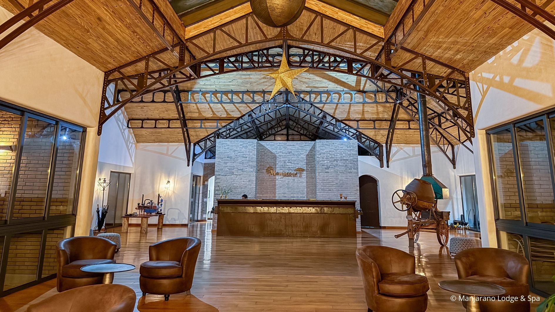 Manjarano Lodge & Spa: high quality interior venue photo