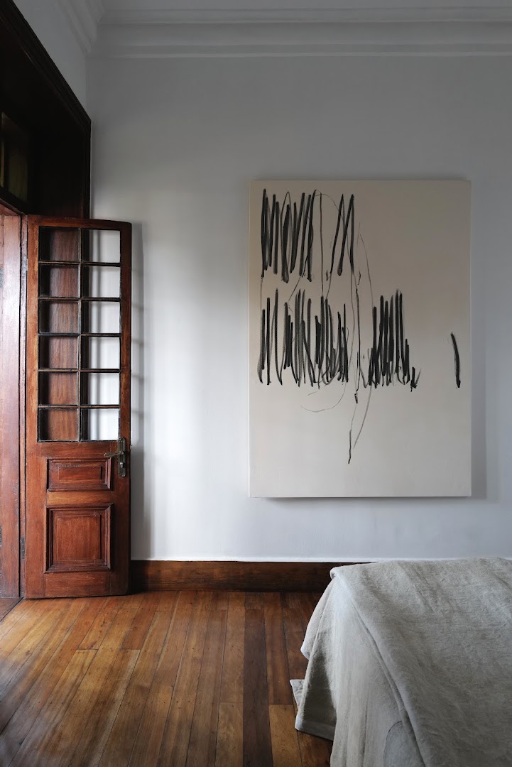 Hakanto House: high quality gallery exhibition photo