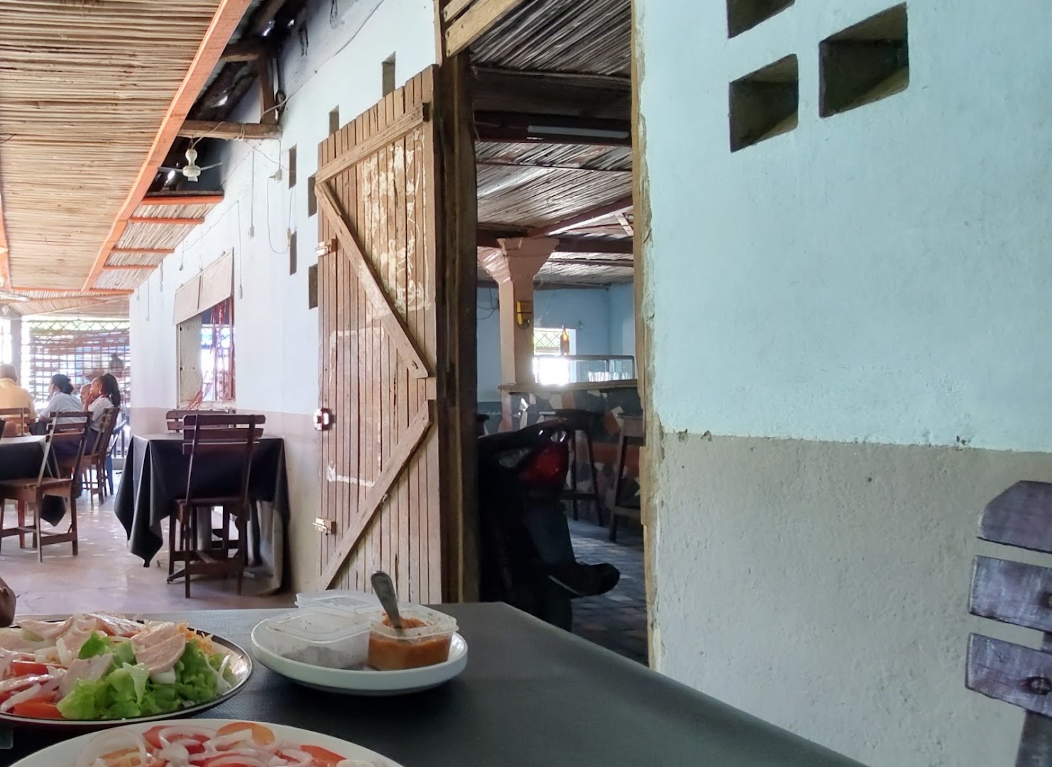 Lemizo: restaurant atmosphere and food